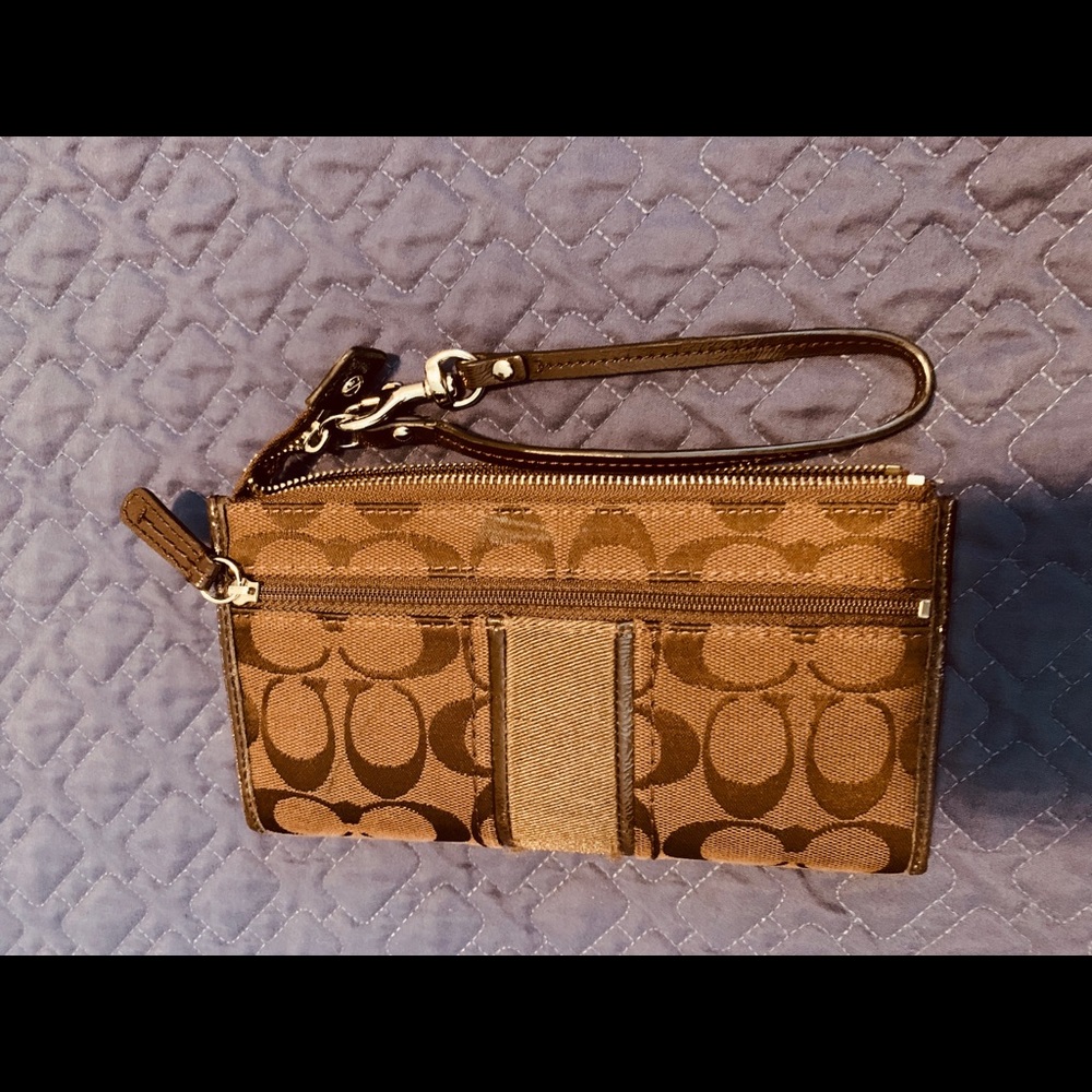 Wallet - Picture 2 of 6